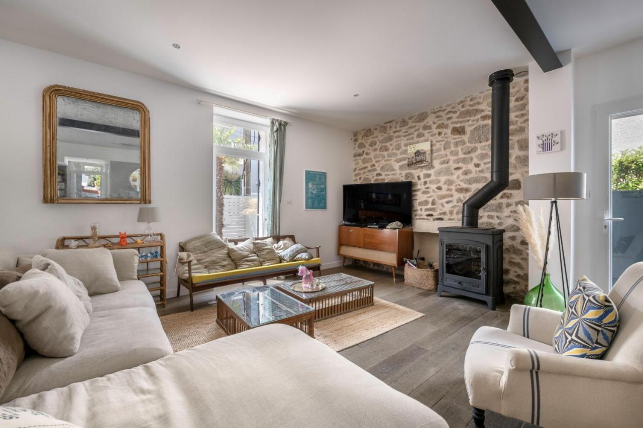 Maison Bauloise A 600 M De La *