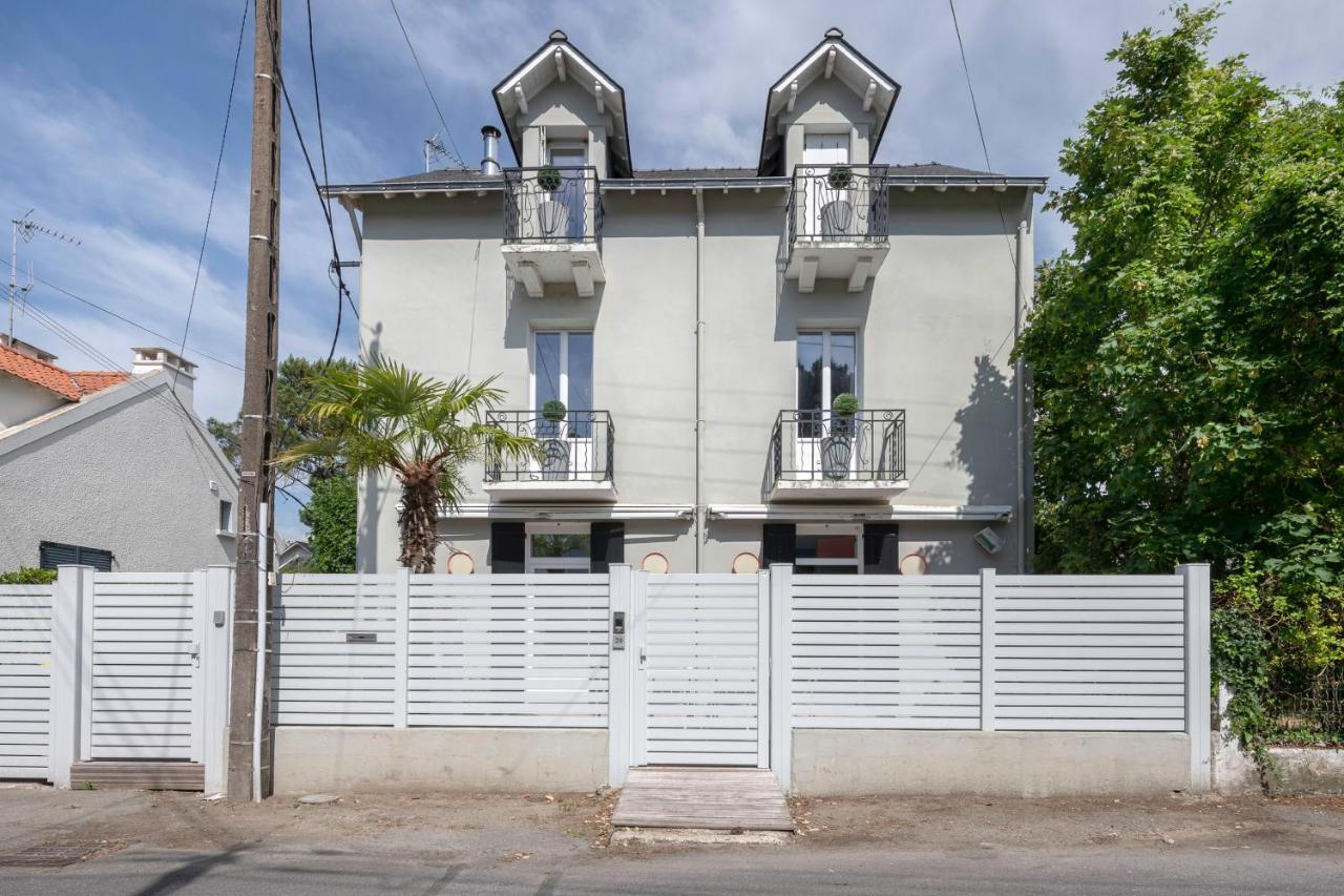 Maison Bauloise A 600 M De La